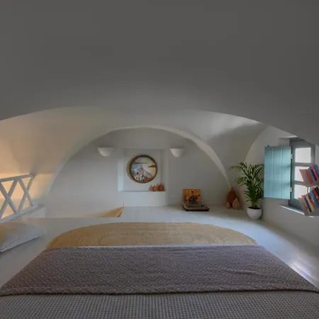 Michelangelo * Oia