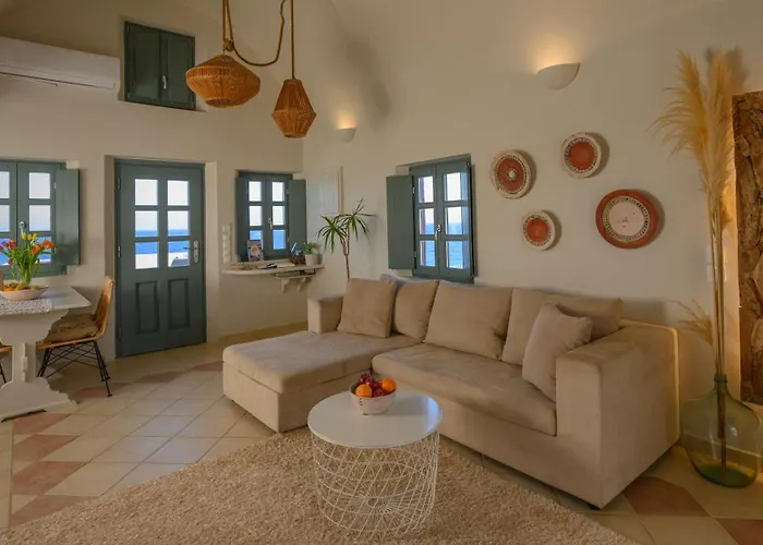 Michelangelo Villa Oia