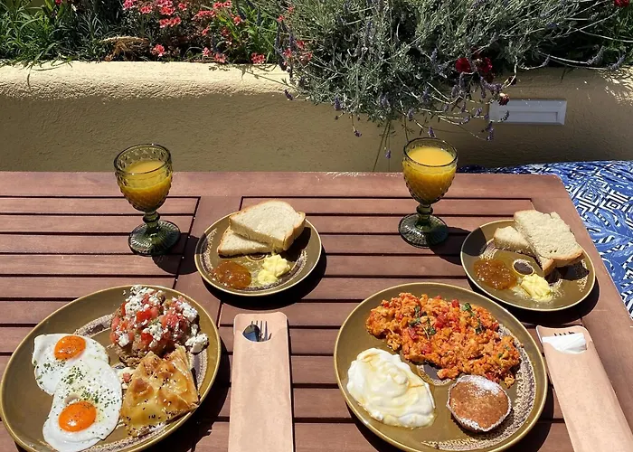 Michelangelo 别墅 伊亚