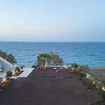 Michelangelo * Oia